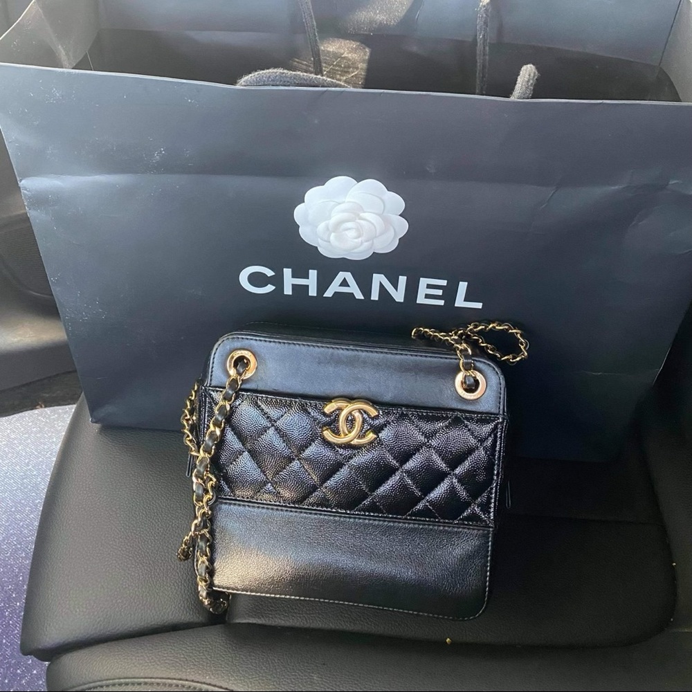 *100% authentic*  Chanel bag